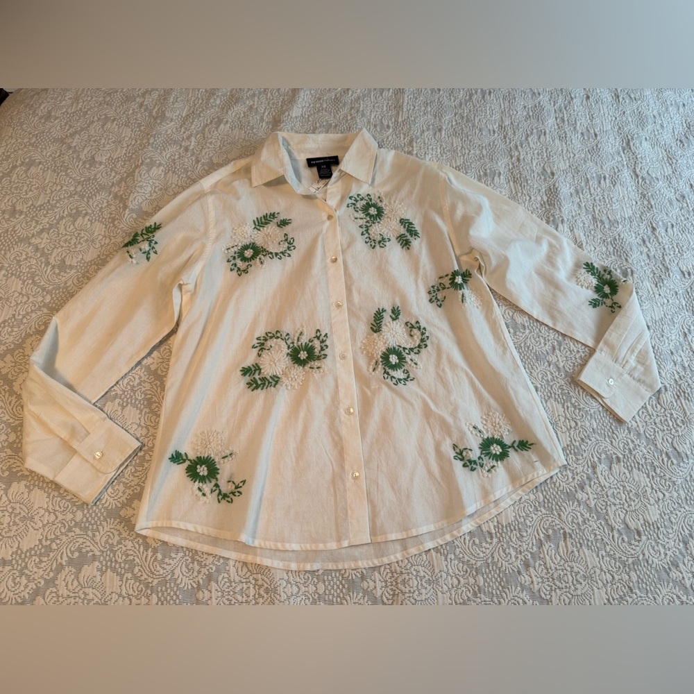 New With Tags Fifteen Twenty Cream Button-Up Shirt Size XS